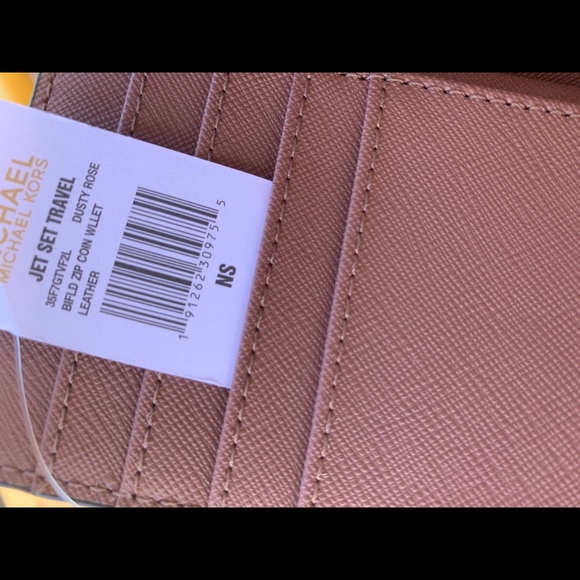 Gaby’sBags👛💕-NWT Michael Kors Wallet Dusty Rose - Picture 5 of 6